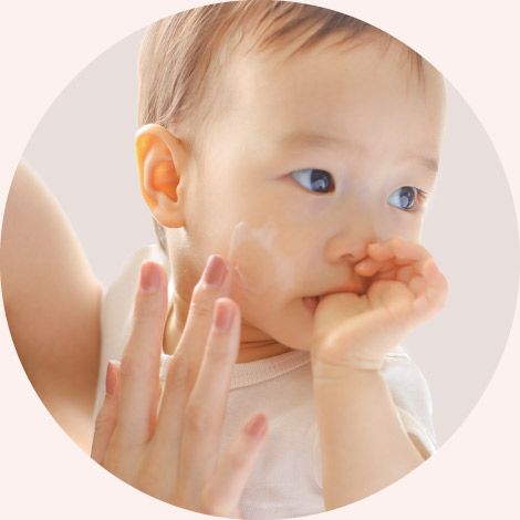 赤ちゃんのお肌の乾燥が気になったときにやさしく全身になじませてください